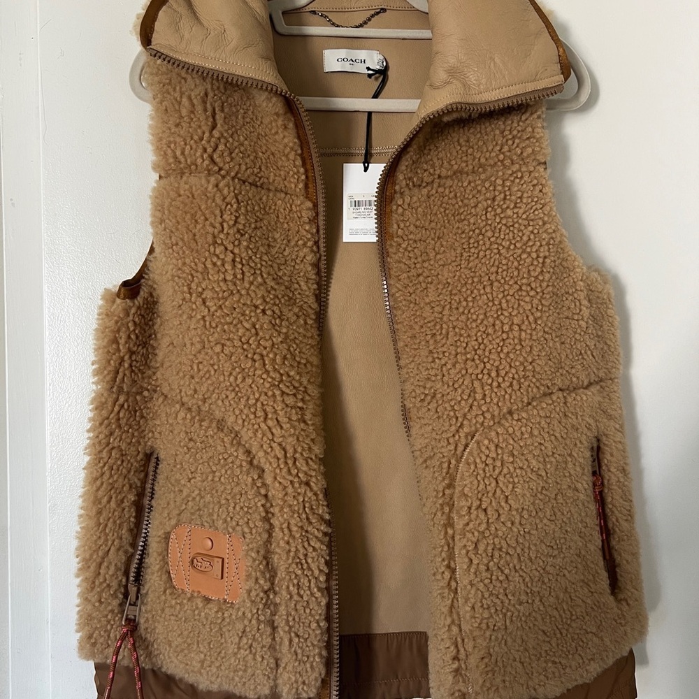 Coach Shearling Leather Tan Vest Jacket Outerwear BNWT - Picture 3 of 12